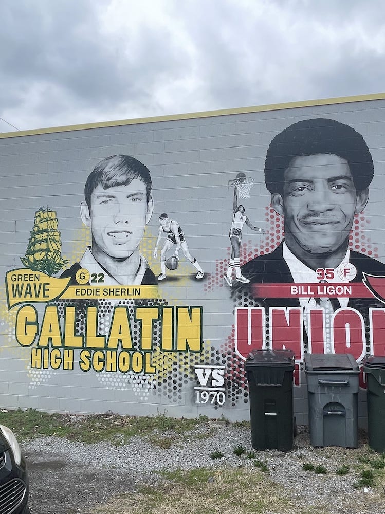 Green wave mural in downtown Gallatin, TN